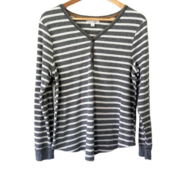 UGG Koolaburra Thermal Pullover Henley Top Women’s Size L Gray Striped Cozy - Picture 2 of 9